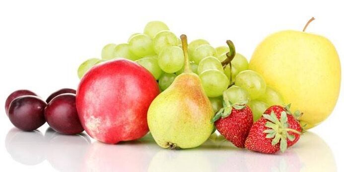 Les fruits sont la base du régime alimentaire des filles qui veulent perdre du poids